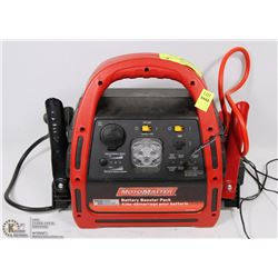 MOTOMASTER 700 PEAK AMPS BATTERY BOOSTER PACK