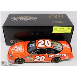 NASCAR OWNERS CLUB TONY STEWART DIE CAST CAR