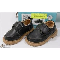 NEW TWINKIE SIZE 6 BLACK KIDS SHOES
