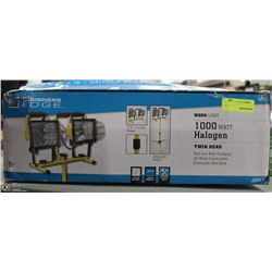 DESIGNERS EDGE 1000 WATT HALOGEN WORK LIGHT WITH