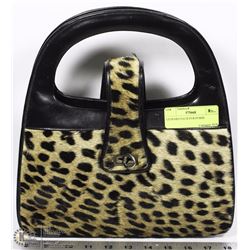 LEOPARD FAUX FUR PURSE.