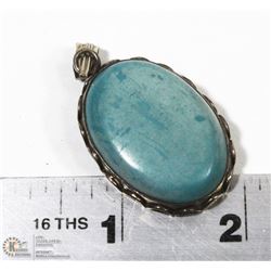 VINTAGE STERLING SILVER PENDANT TURQUOISE STONE