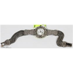 ESTATE COLLEZIO RHINESTONE WATCH