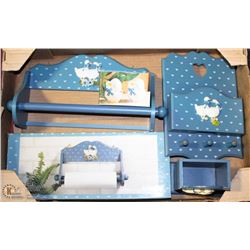 FLAT OF GEESE KITCHEN ITEMS