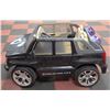Image 4 : CHILD'S SIT IN POWER WHEELS CADILLAC ESCALADE WITH