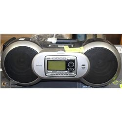 SIRIUS RADIO WITH PORTABLE ATTACHMENT KIT