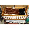 Image 1 : WOOD CRADLE