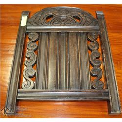 ORIENTAL WOOD GATE WALL HANGING 17.5X22