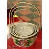 Image 1 : GROUP OF 3 HANDPAINTED WOOD BASKETS