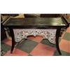 Image 1 : DECORATIVE BLACK WOOD SHOWHOME SOFA TABLE