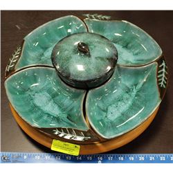 LAZY SUSAN BLUE MOUNTAIN POTTERY APPETIZER CHIP &