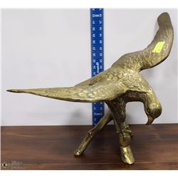 LARGE VINTAGE ESTATE BRASS EAGLE - 26"H X 21"W