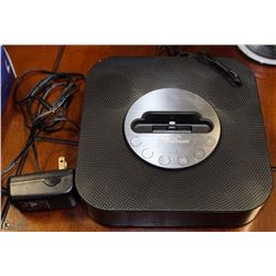 BLACK WEB IPOD DOCKING STATION