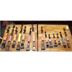 GROUP OF 14 WOOD CARVED AFRICAN VILLIAGERS