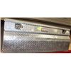 Image 1 : 4' ALUMINUM TRUCK TOOL BOX