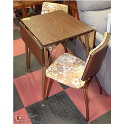 50'S SMALL DROP SIDE KITCHEN TABLE AND 2 CHAIRS