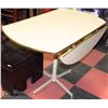 Image 1 : VINTAGE DBL DROP LEAF TABLE