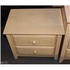 Image 3 : MATCHING DRESSER & NIGHTSTAND