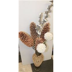 FLOWER VASE WITH ARRANGMENT