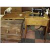 Image 1 : SINGER SEWING MACHINE IN CONSOLE, NO PEDDLE