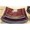 Image 1 : 3PC SQUARE RED SPLATTERED DECORN PLATES - 12", 15"