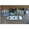 Image 1 : FIVE SKATEBOARDS