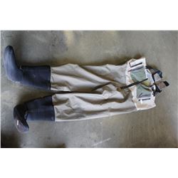 BARE GOLD RIVER BREATHABLE WADERS