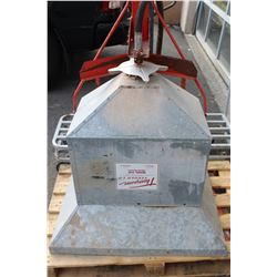 TRACTOR SPREADER