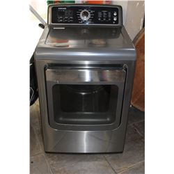 SAMSUNG 220VOLT DRYER IN WORKING ORDER