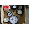 Image 2 : BOX OF VARIOUS GAUGES