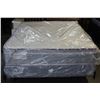 Image 3 : NEW KINGSDOWN COOPER QUEENSIZE EUROTOP MEDIUM FIRM MATTRESS, WITH BOXSPRING AND ROLLER FRAME, RETAIL