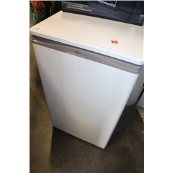 GOLDSTAR BAR FRIDGE