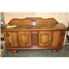 Image 1 : LARGE OAK BELGIUM SERVER WITH GALLERY