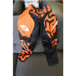YOUTH ONE INDUSTRIES MOTO CROSS PANTS SIZE 10 FULL PROTECTIVE
