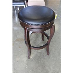 NEW BLACK SWIVEL BARSTOOL