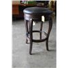 Image 2 : NEW BLACK SWIVEL BARSTOOL