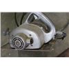 Image 2 : CRAFTSMAN ELECTRIC SAW AND HAND SAWS