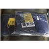 Image 1 : TWO NEW MOVING BLANKETS