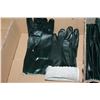 Image 2 : BOX OF NEW GREEN WORK GLOVES