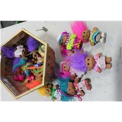 PAIL OF TROLLS DOLLS