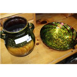 WEST GERMAN URN AND ART GLASS CENTRE BOWL