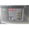 Image 3 : TWO ROLLING STERILITE 5-DRAWER ORGANIZERS