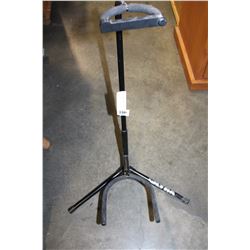 ULTRA GUITAR STAND