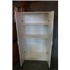 Image 2 : WHITE WARDROBE