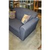Image 2 : BLUE UPOLSTERED LOVESEAT