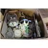 Image 3 : 2 BOXES OF CHINA AND DOLLS AND FIGURES