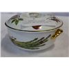 Image 2 : ROYAL WORCESTER EVESHAM LIDDED CASSEROLE AND QUICHE DISHES