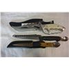 Image 2 : THREE KNIVES IN SHEATH