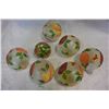 Image 2 : LOT OF HAND PAINTED ITALIAN GLASS BALLS