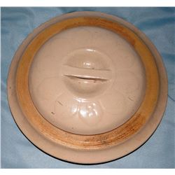 RW 3 gal crock lid, bar and petal